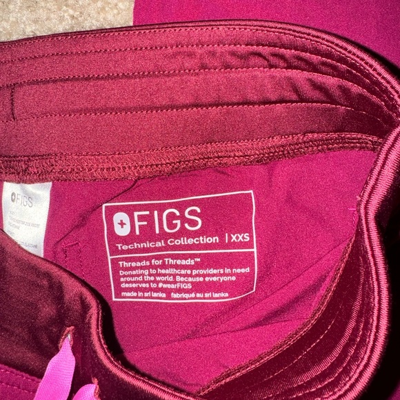 Figs Limited Edition Raspberry Sorbet - Picture 3 of 3